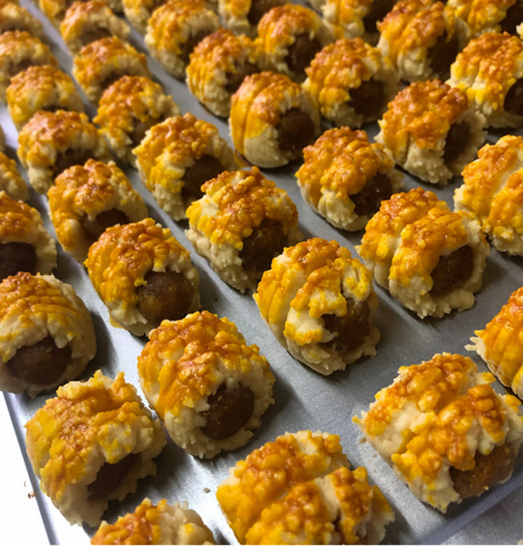 Golden tart nanas