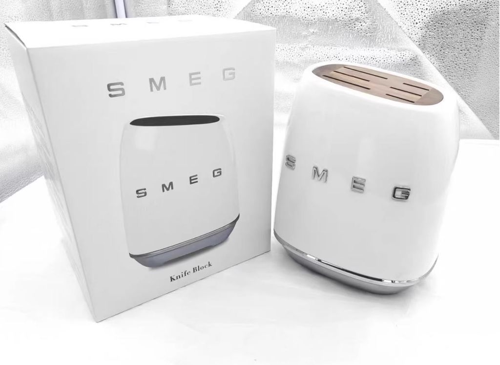 smeg white 1