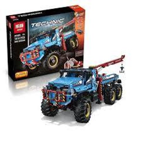 Lepin 20056 (42070) 6x6 All Terrain Tow Truck – Magnifizio Bricks