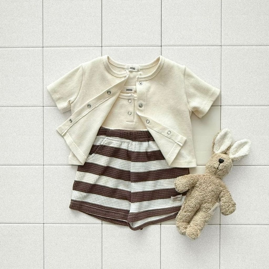 3817327c5a1764a5d407c357399ffe56