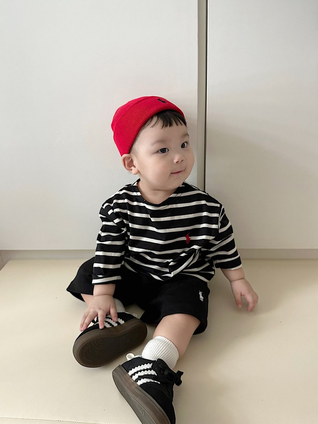 EC55BABA-DD94-4515-859B-7321F0368E1B