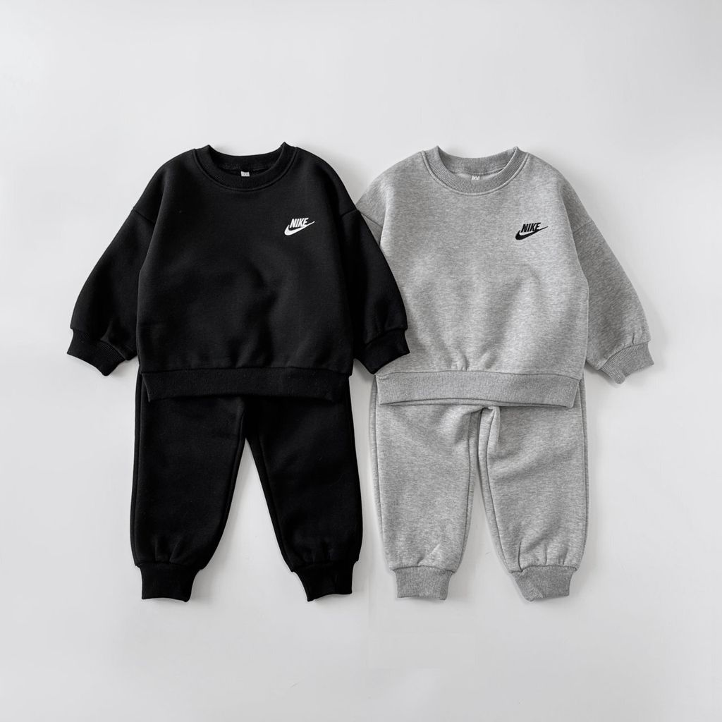 2003d84bf4a990d58a53be52c65c93e1