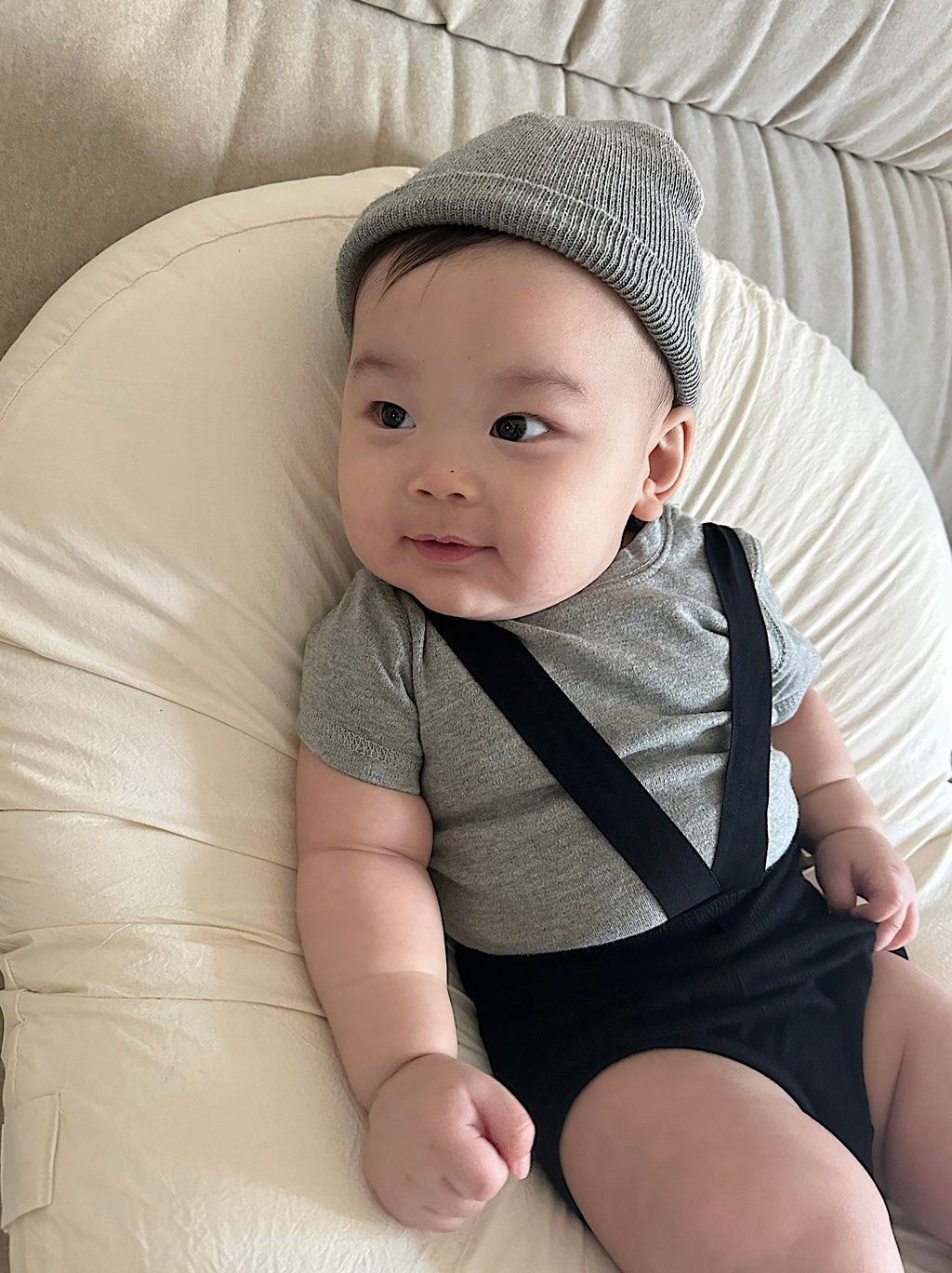 1681B5FB-FC52-462A-B255-A2633092323C