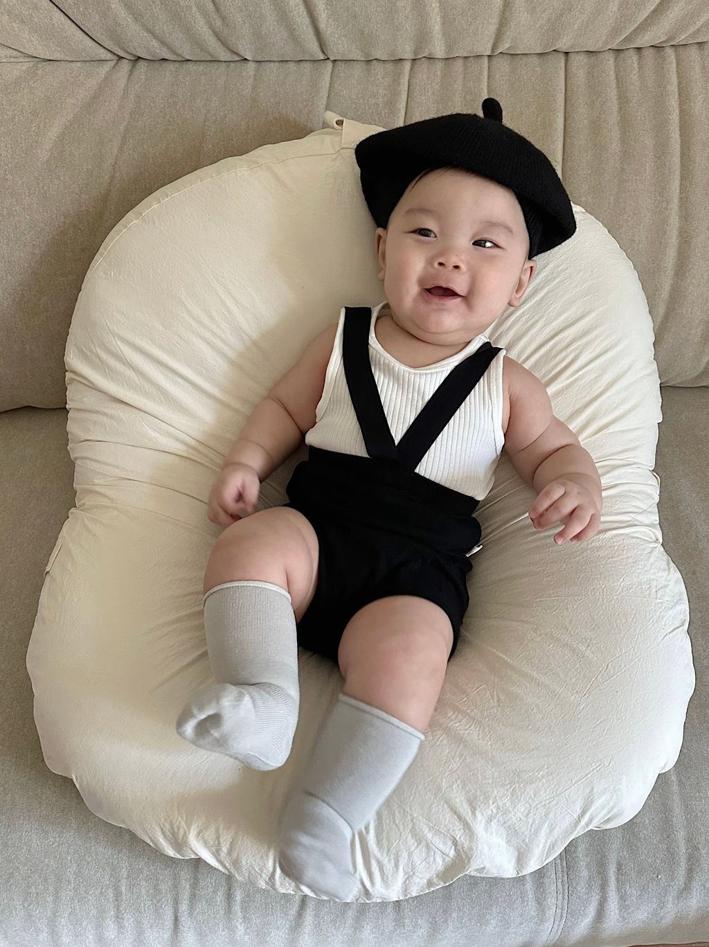 371F3B12-0077-47C7-8E0E-3E8B8554783C