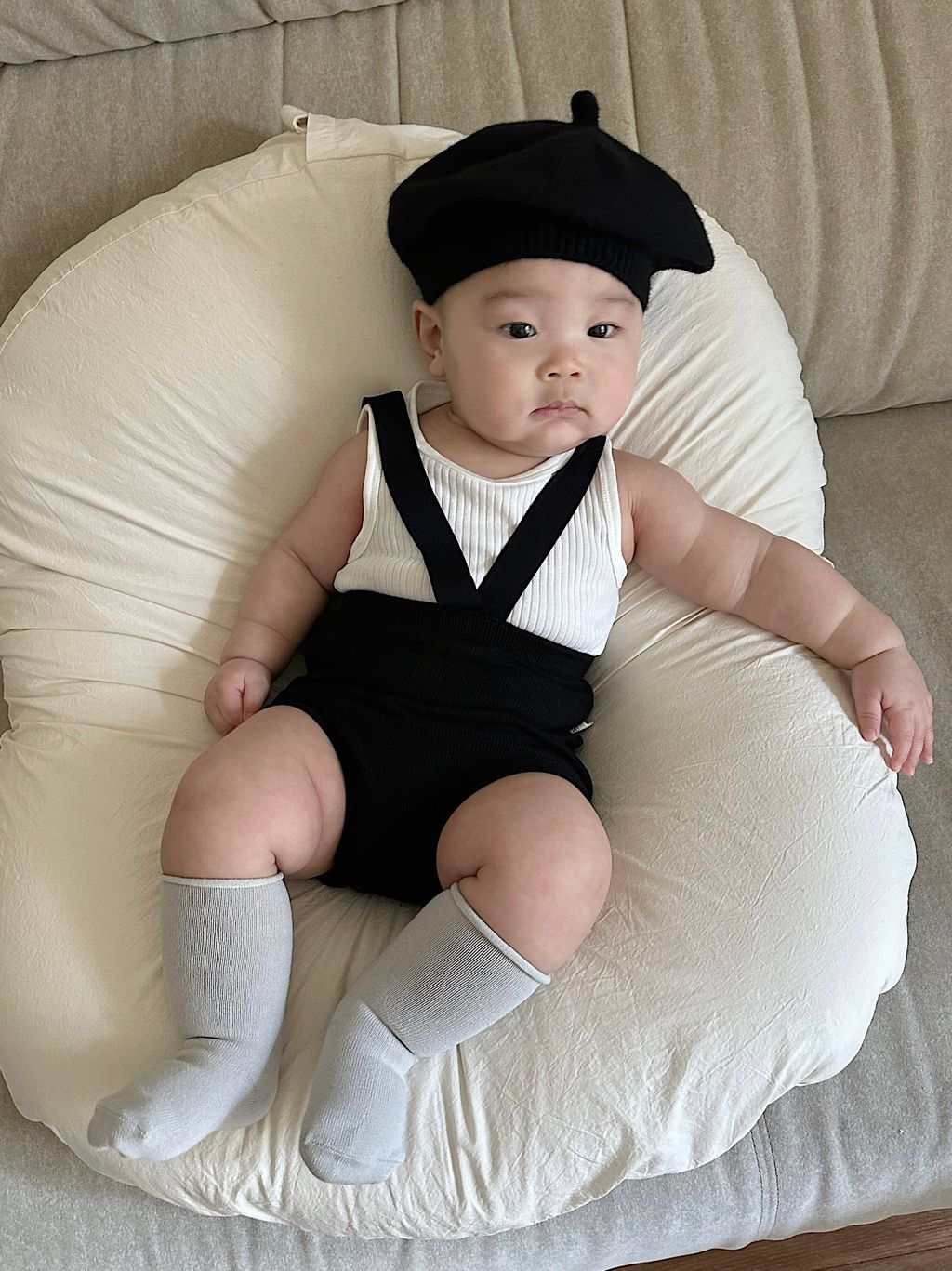 2BF2B252-2585-498A-BA51-6A1364A913B4