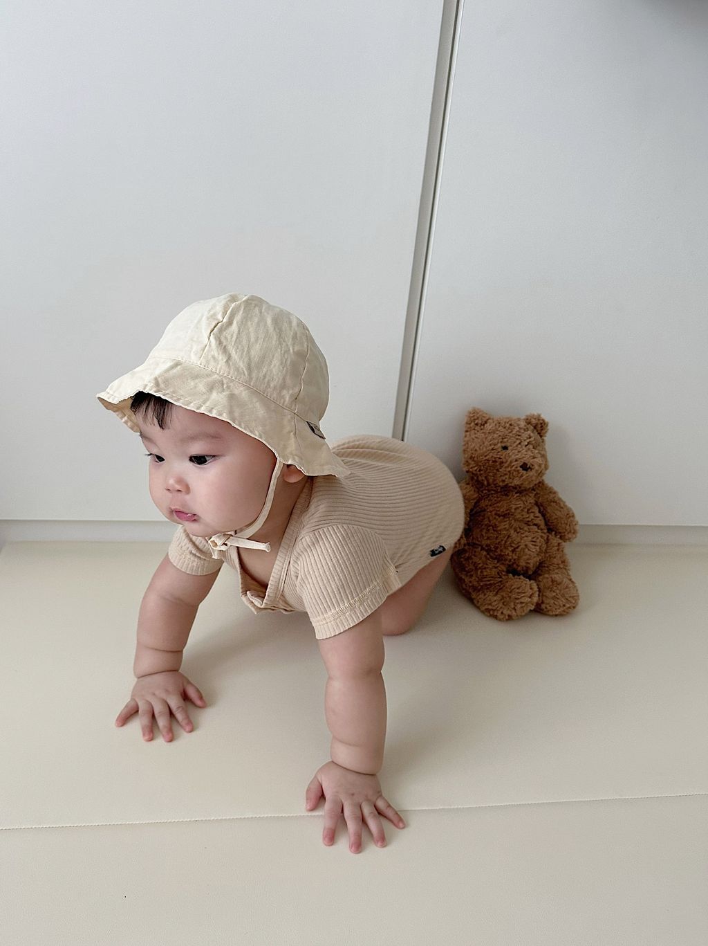 8A5EBD51-C45A-4B96-BD8F-898F90AC222E