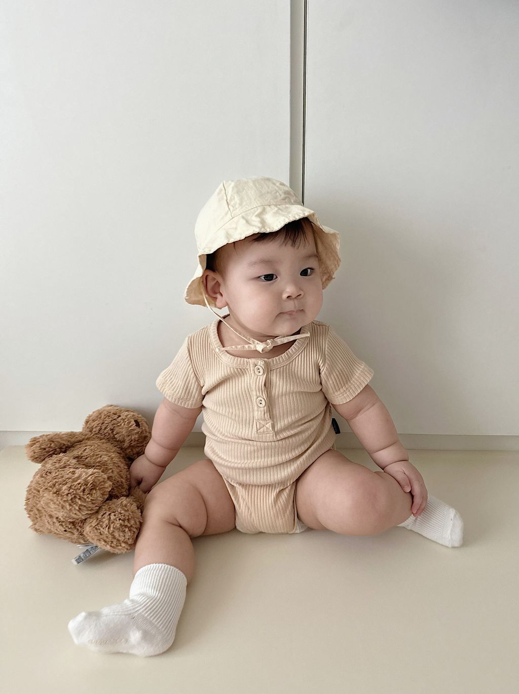 3BF02F24-4E86-49EC-BBA2-C4D2F6330645