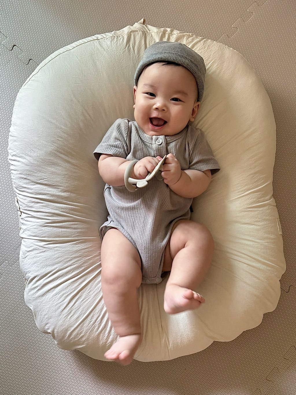 529CF808-9DE7-4020-BB53-ED280322DFAD