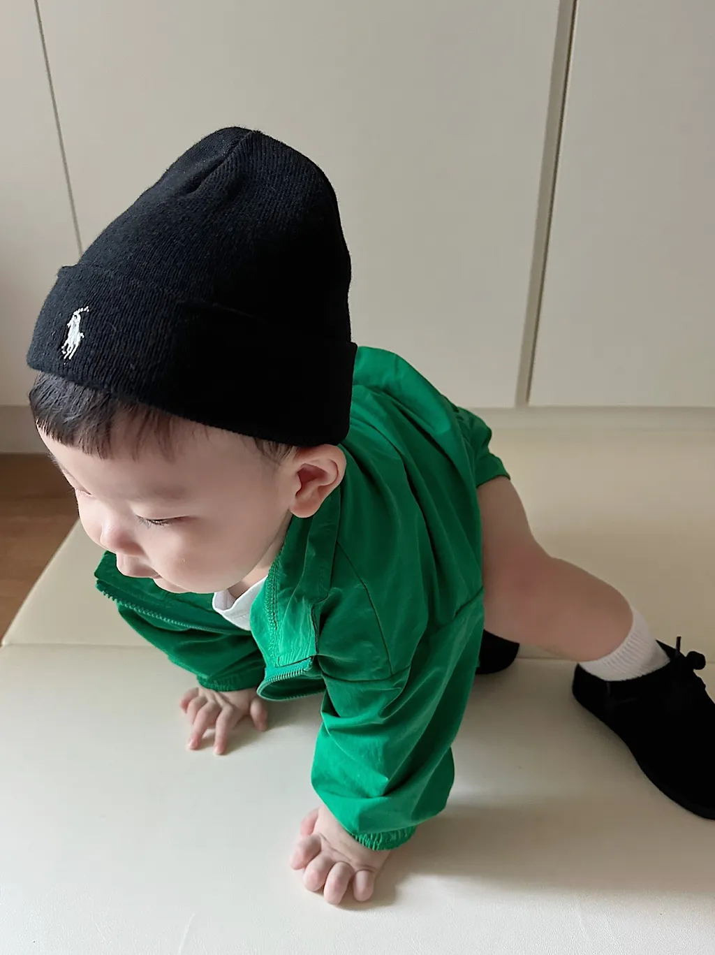 E3DA5F5F-6E19-4C56-9B96-0AF8FDD2288A