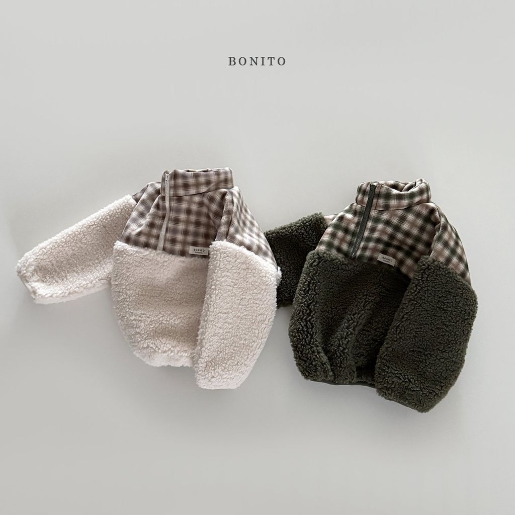 19fb9f4e5f2bc74c408c4a473f222354