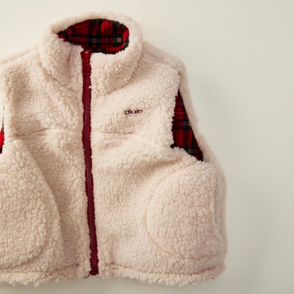 e4892fc42ad8700fe9fd6af1e895de96