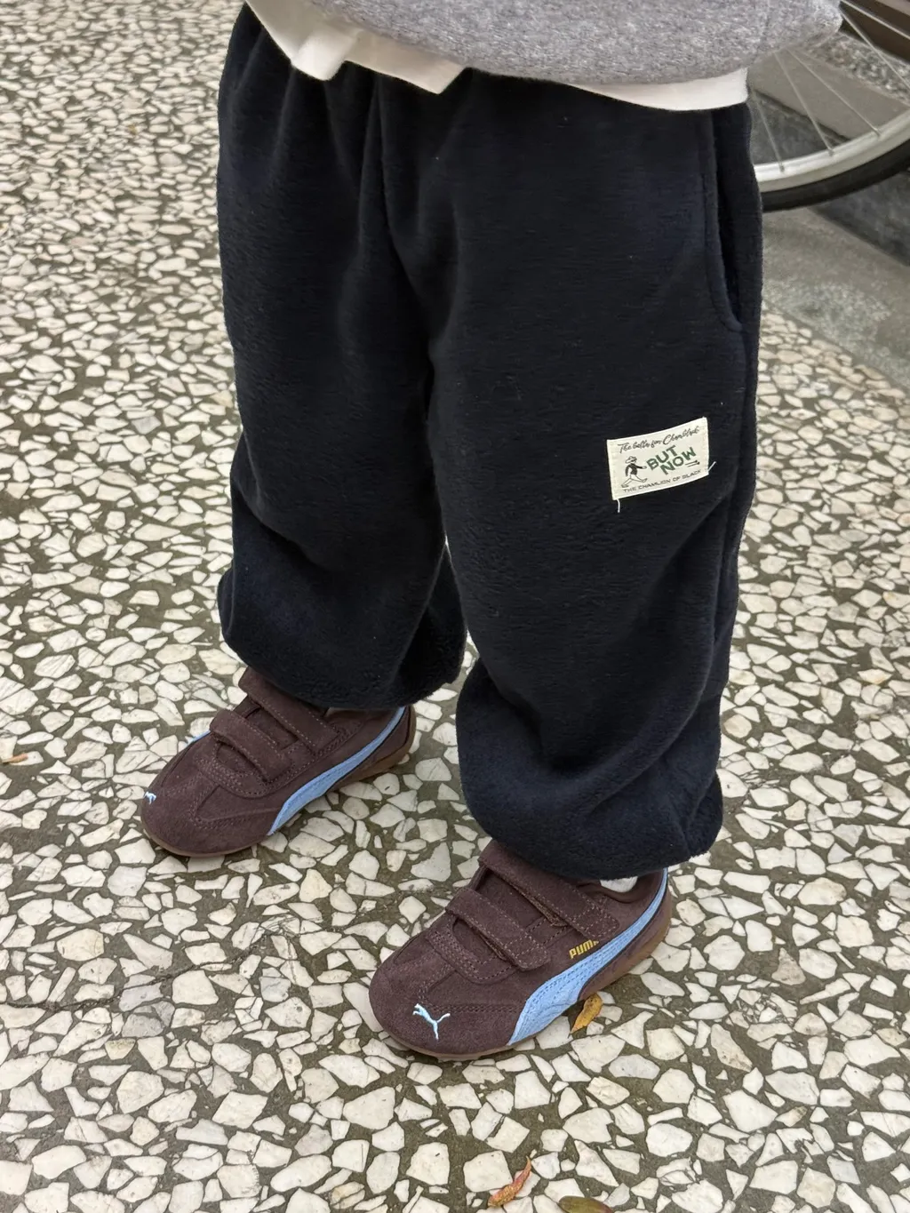 正韓-輕薄磨毛絨縮口褲