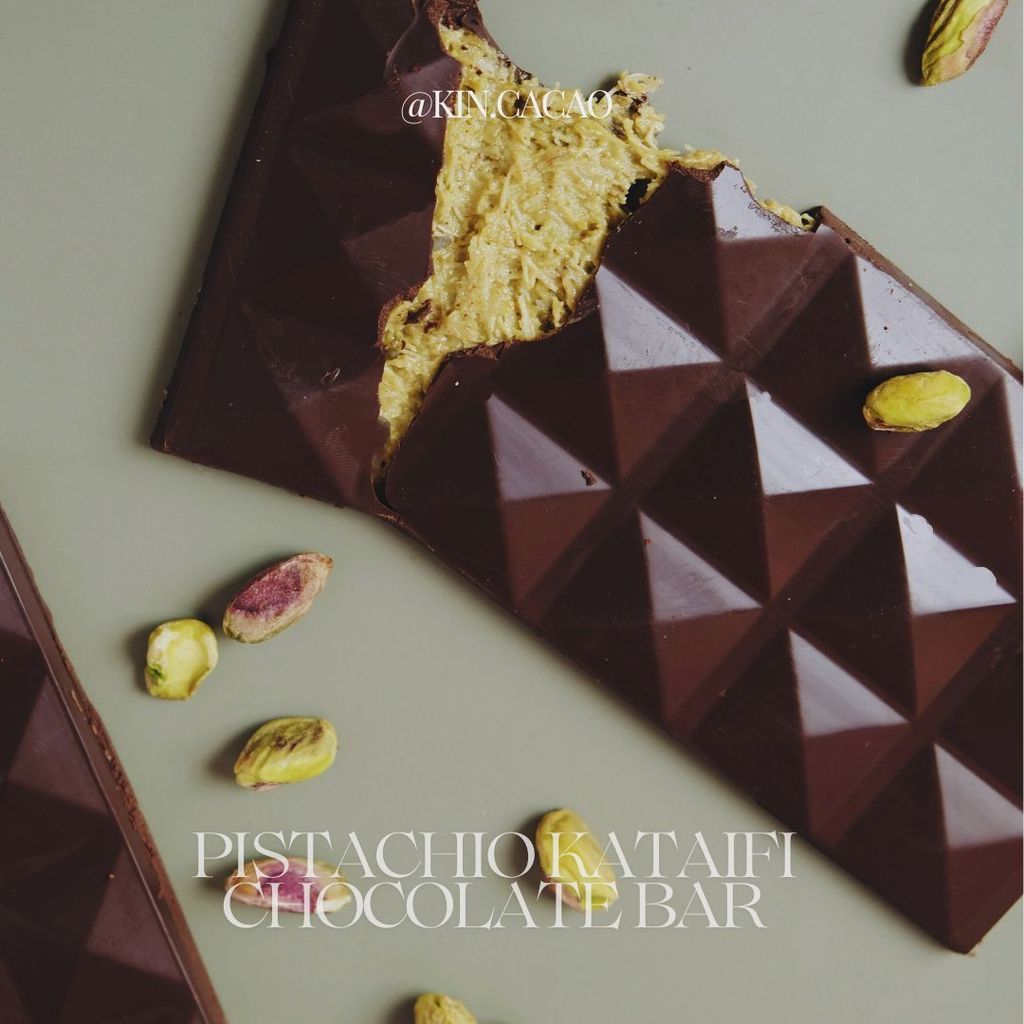 pistachio kafaiti chocolate bar
