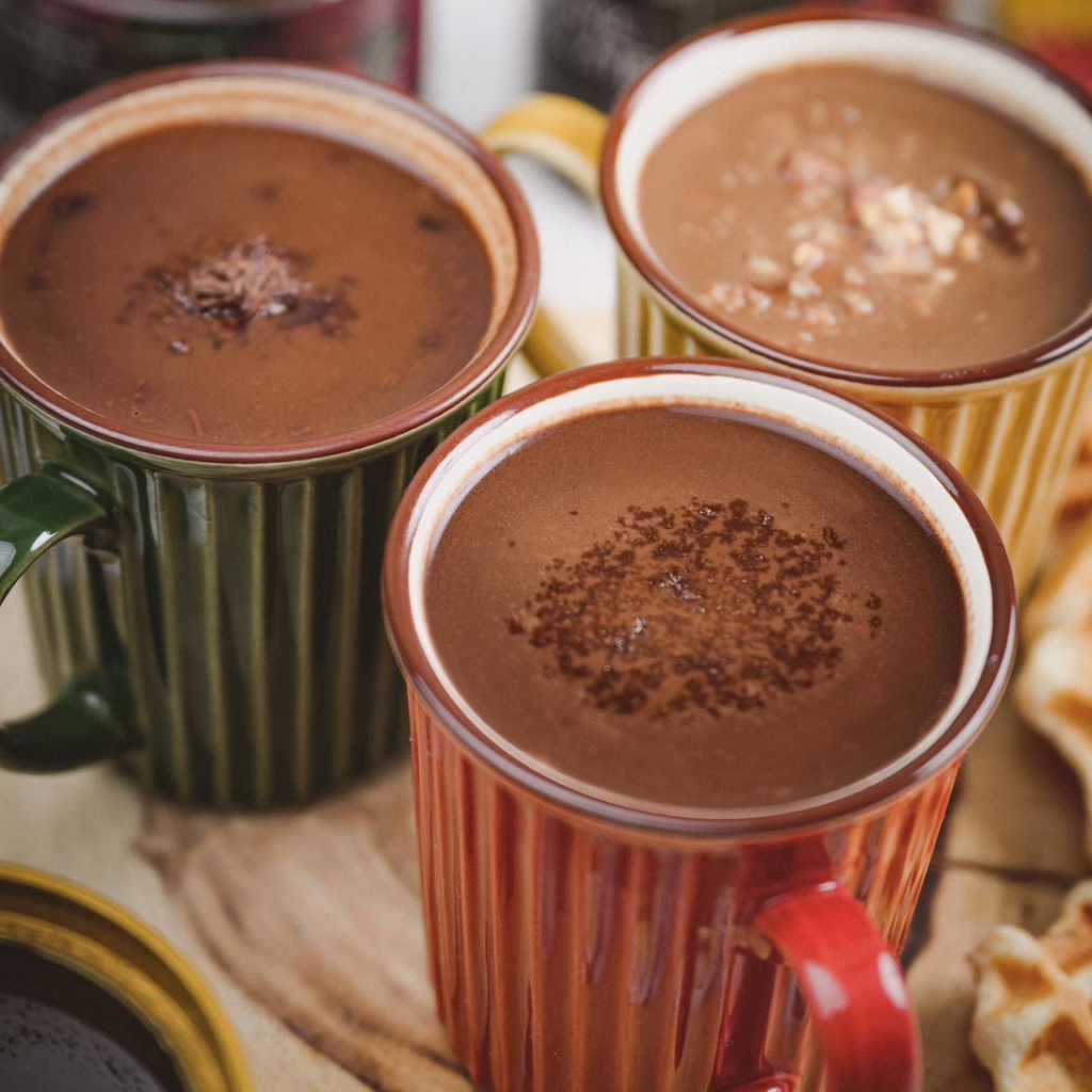 Black & White Simple Coming Soon Instagram Post (Square) (3)