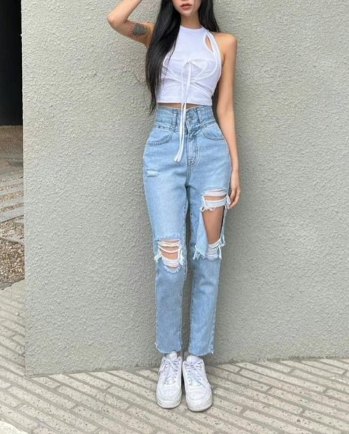 Ripped jeans