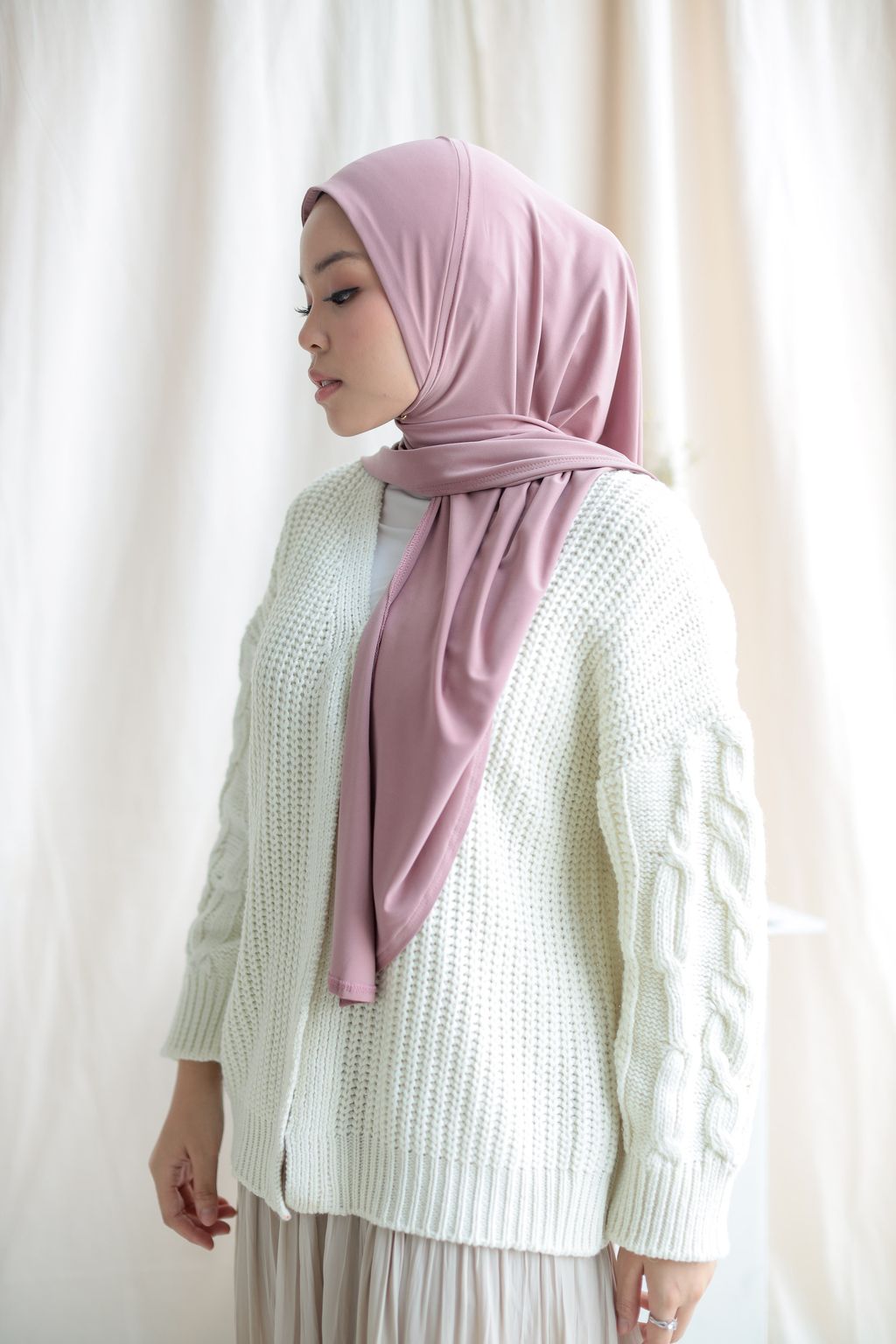 Aisya in Anggerik.JPG