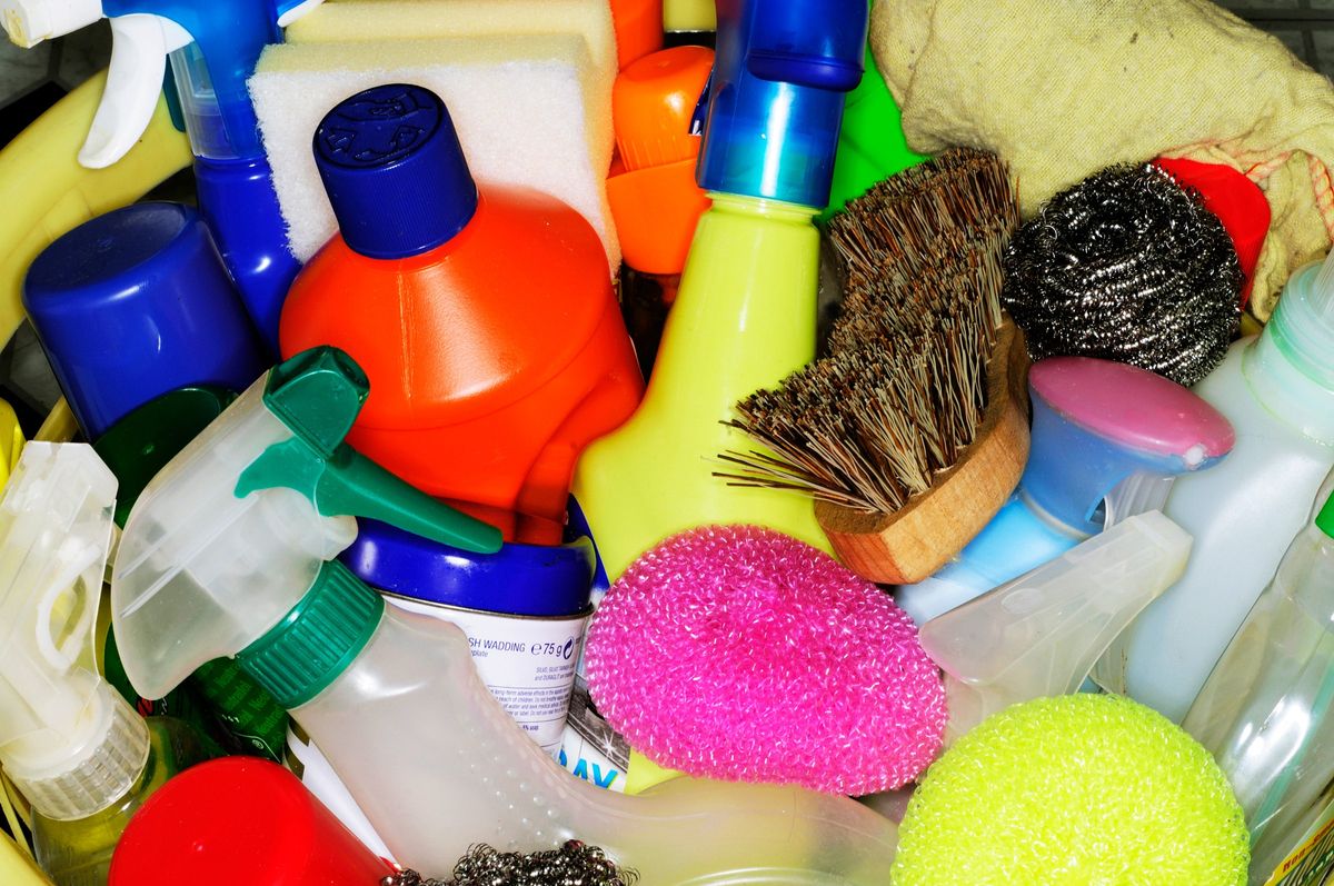 How to Clean and Disinfect Your Home