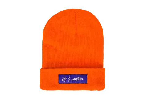 orange beanie.png