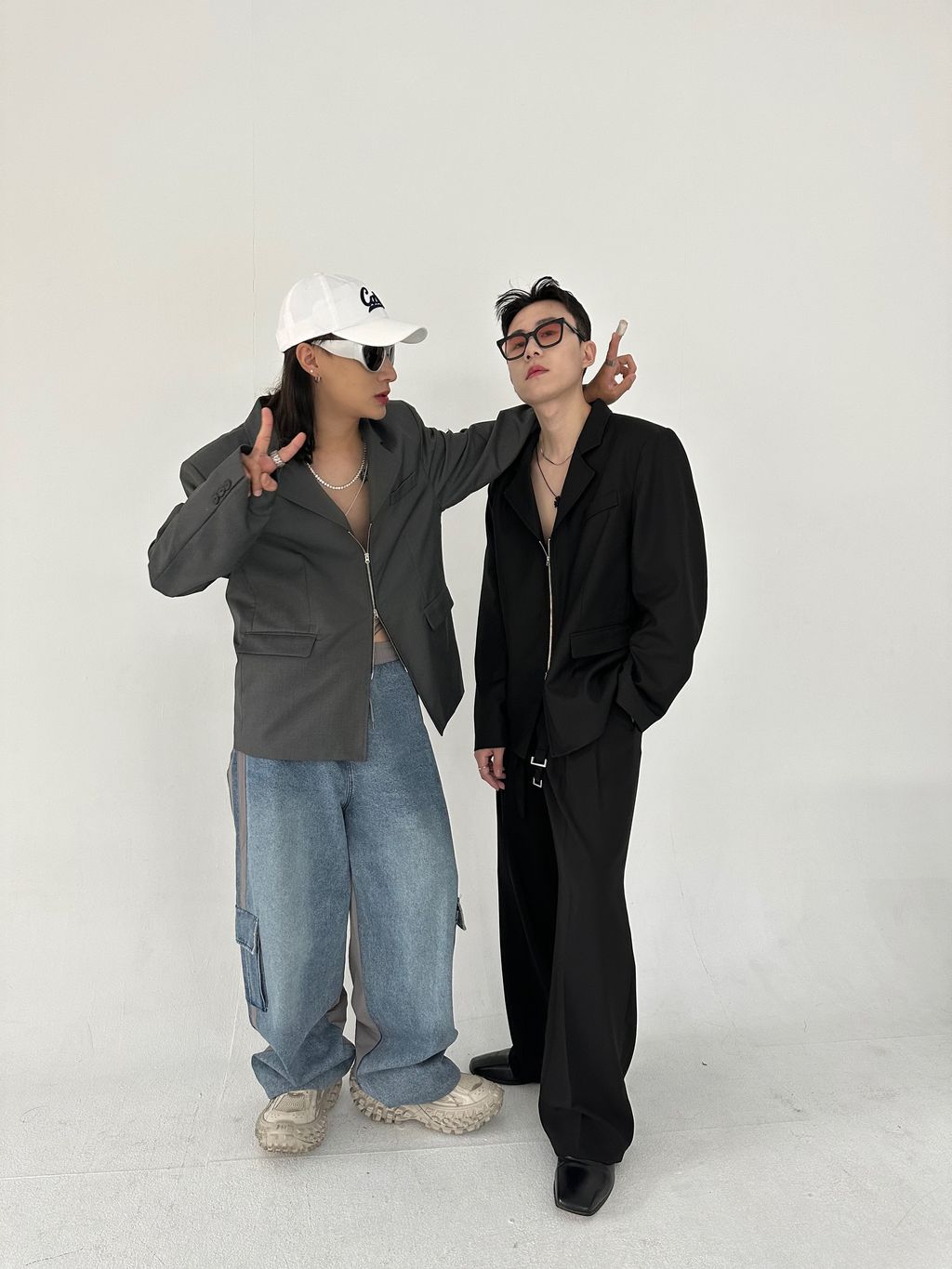Facetune_29-03-2023-00-48-09