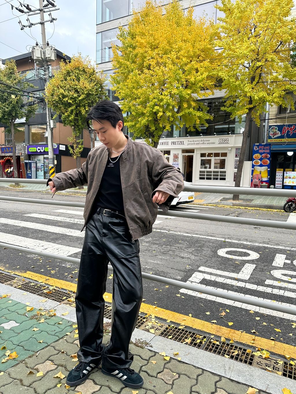 Facetune_07-11-2023-02-50-32