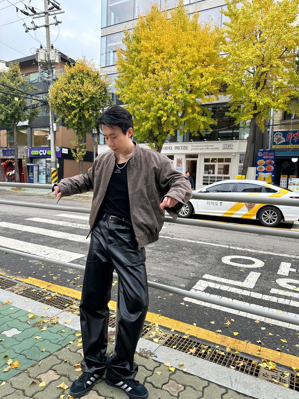 Facetune_07-11-2023-02-46-34