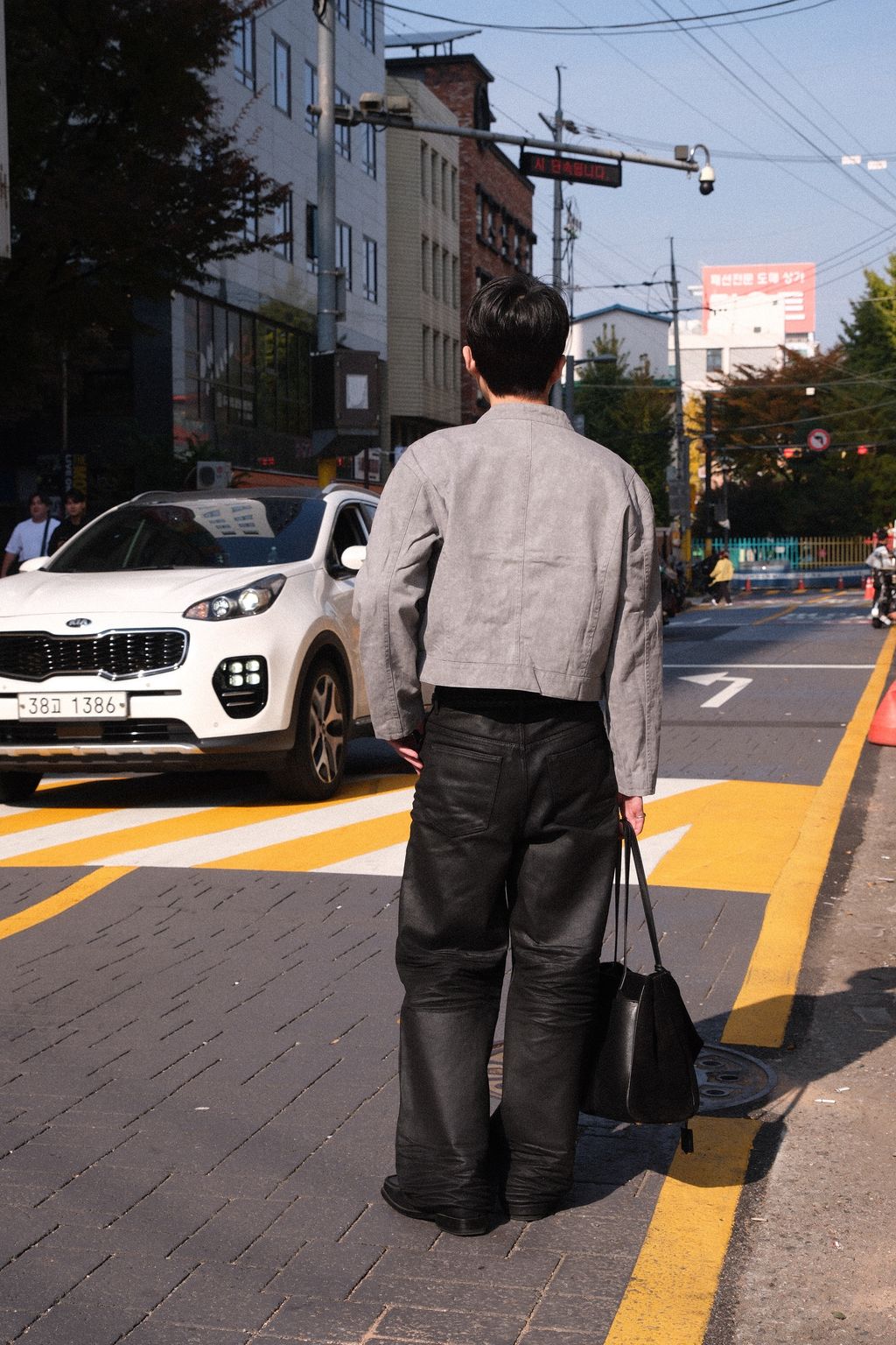 image_C8168C7F-528F-45F9-86D7-BCA4CE03F0FA_1762877695