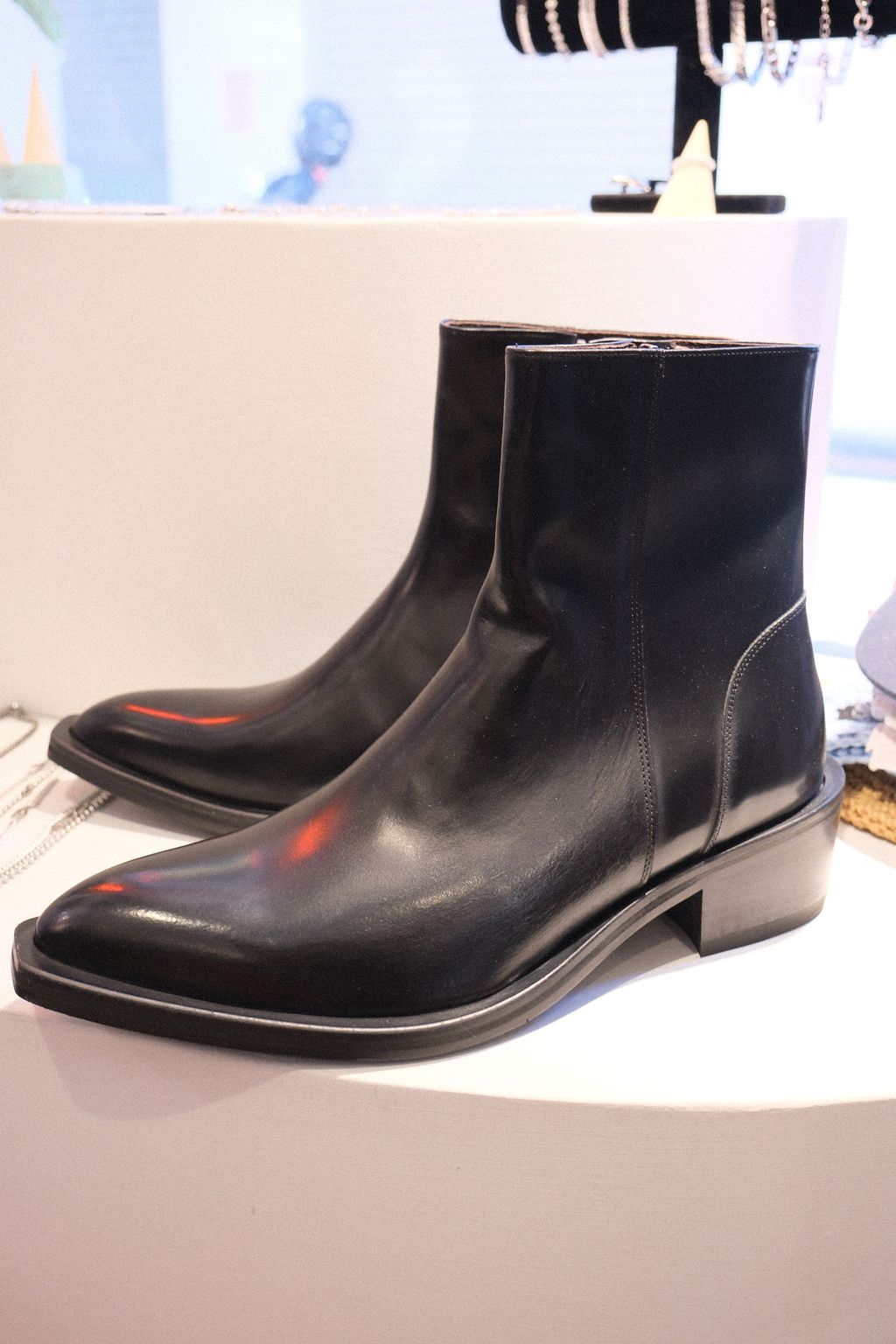 image_B560557B-3759-4F04-80CC-5F9E961F7EFB_1763136159