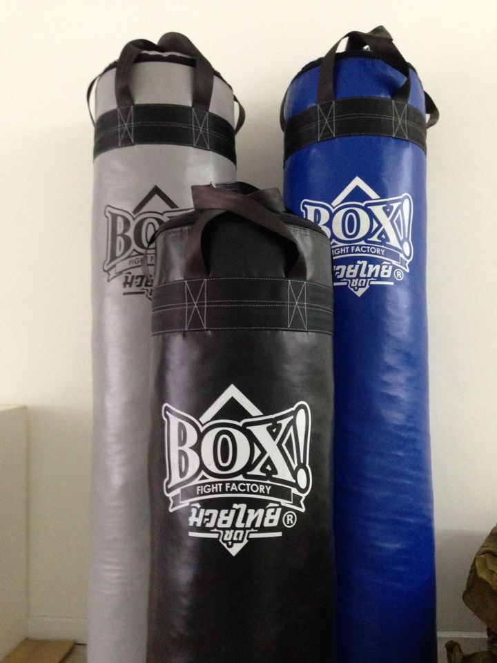 BOX!_Muay-Thai-serie_Punching-Bag.jpeg