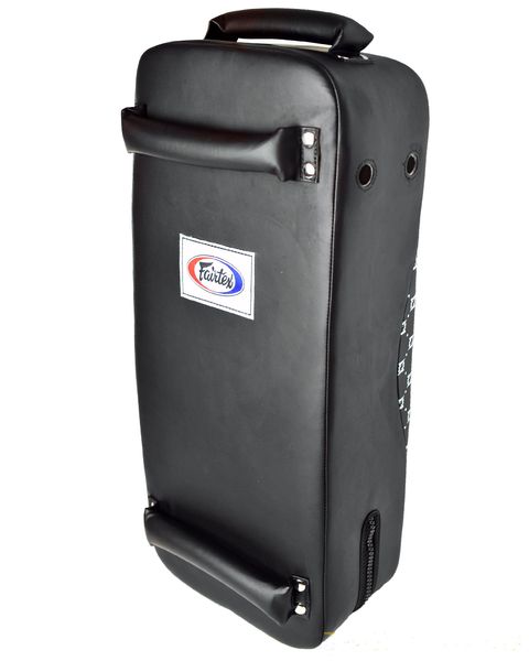 160174_fairtex_leg_kick_pad_1000B
