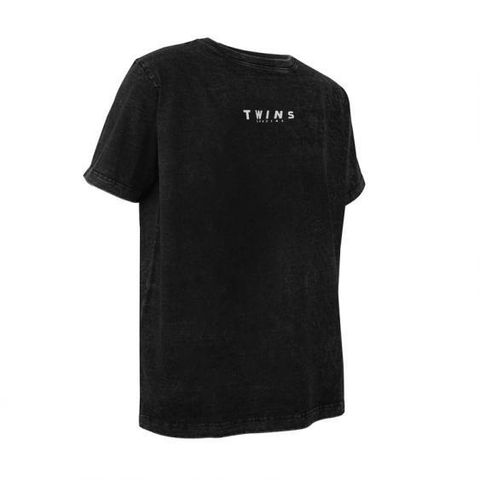 9d075a188c989bab0321b87ce7e4cd9a