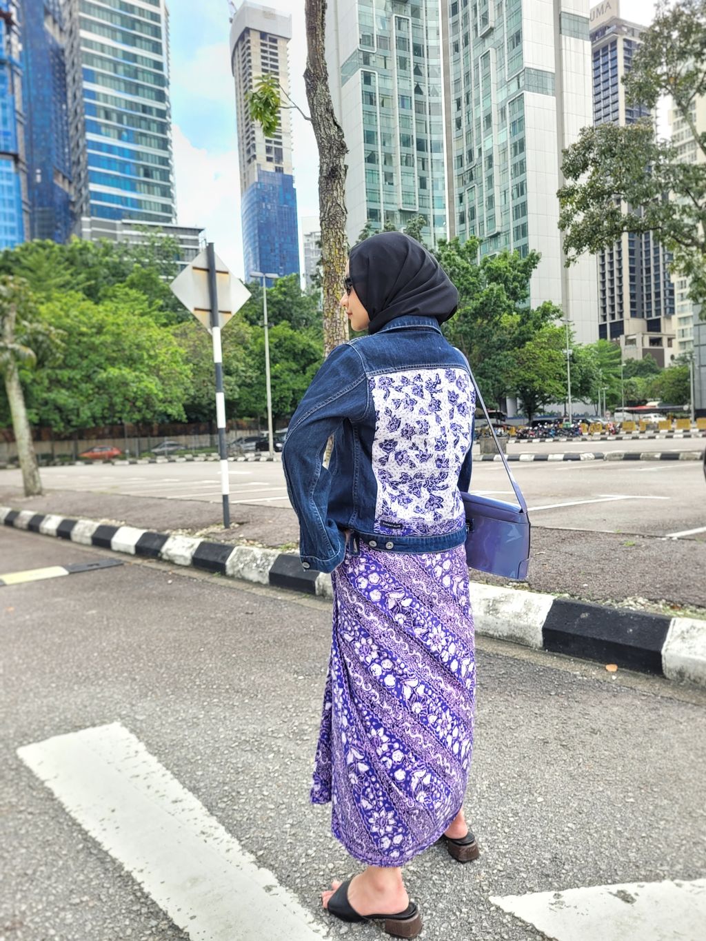 BUMI Malaysia in Purple (PR2M)