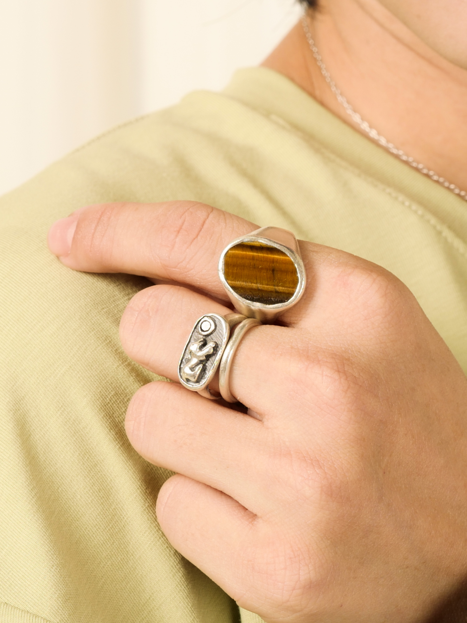 oval flat ring