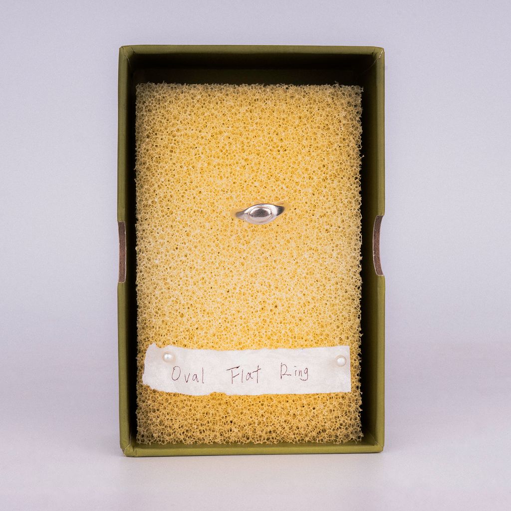  Oval flat ring