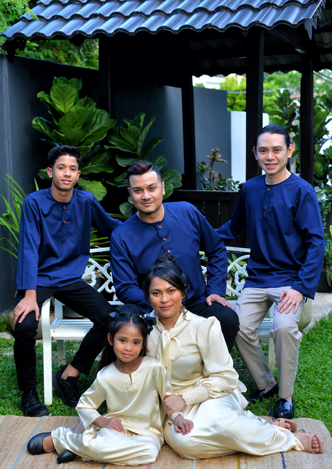 SIRIMIRI FAMILY