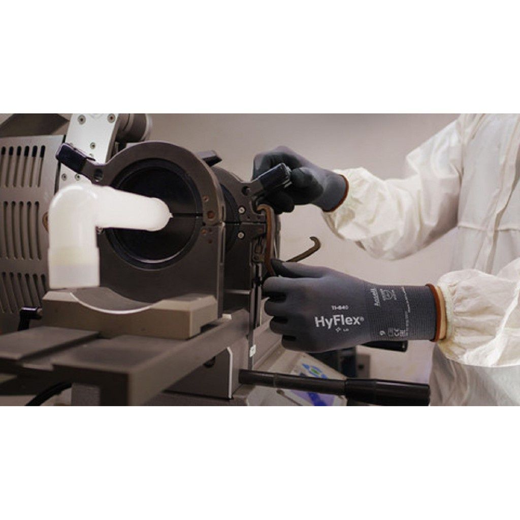 Ansell 11-840 Hyflex Nitrile Coated Glove (5)