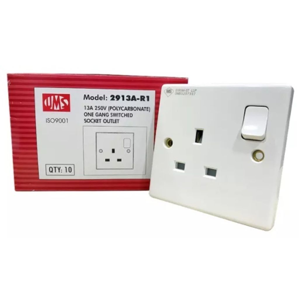 UMS 13A Switch Socket 2913A