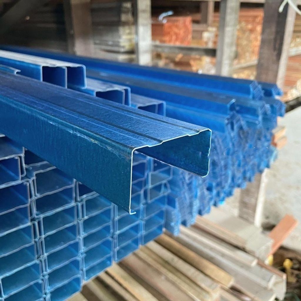 Besi Biru DIY Blue Purlin Batten 1