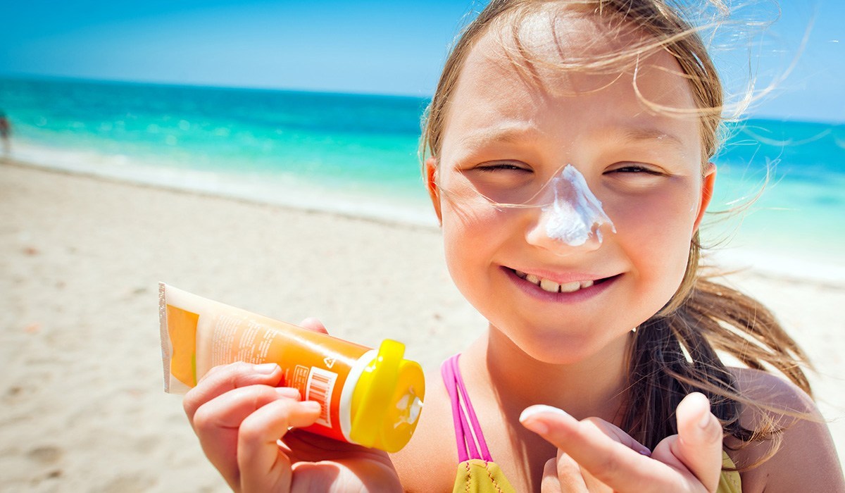 SIAPA KATA SUNSCREEN TIDAK PENTING?