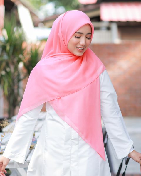 PLAIN_KOSONG-KOSONG-FLAMINGO-2.jpg