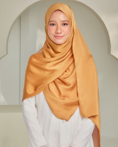 BASIC-RAYA-LAURA_CARAMEL