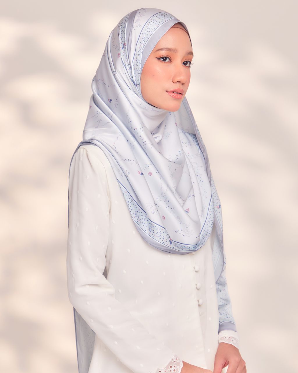 ANNIVERSARY_WASEEM SHAWL SATIN 2