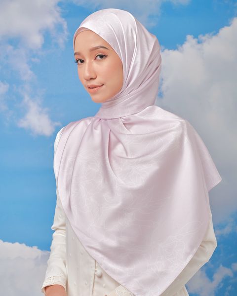 ANUGERAH-RAYA_SHAWL-SATIN_PUSPA-2