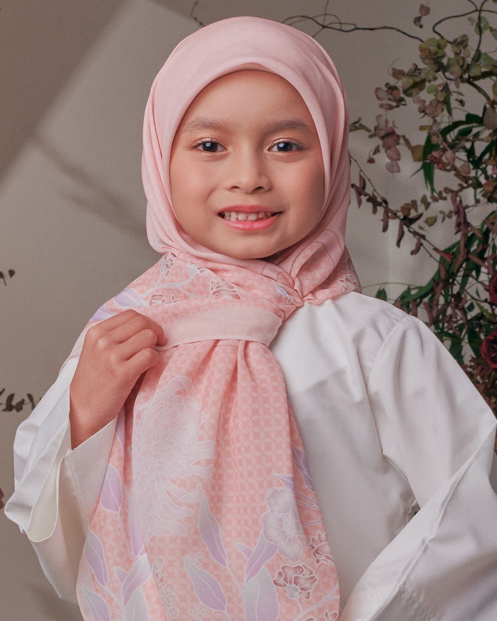 NOSTALGIA-RAYA_KIDS-COTTON_SWASTIKA-3