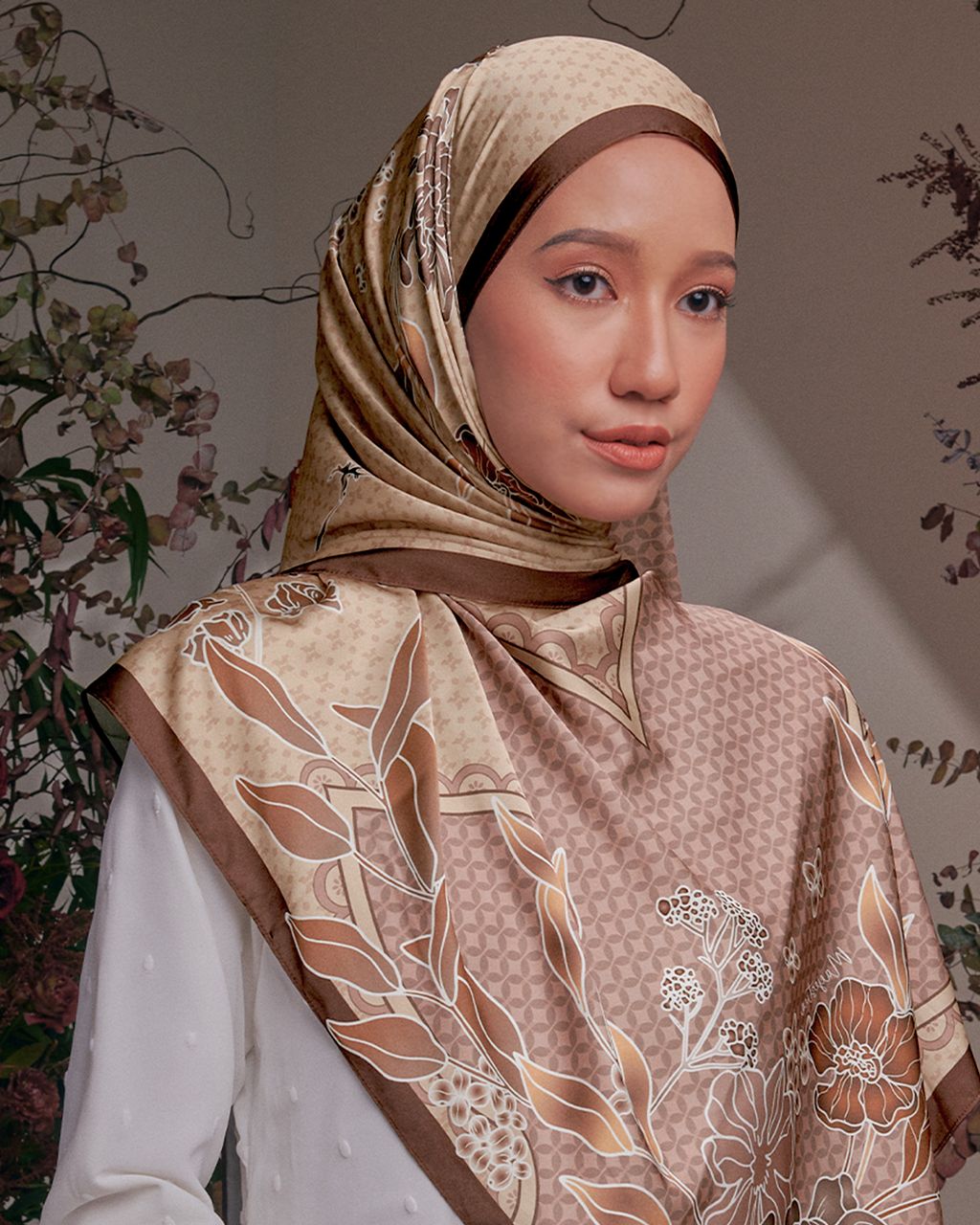NOSTALGIA-RAYA_SHAWL-SATIN_PUCUK-REBUNG-3