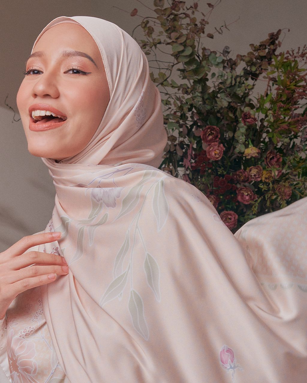 NOSTALGIA-RAYA_SHAWL-SATIN_CEPLOK-3