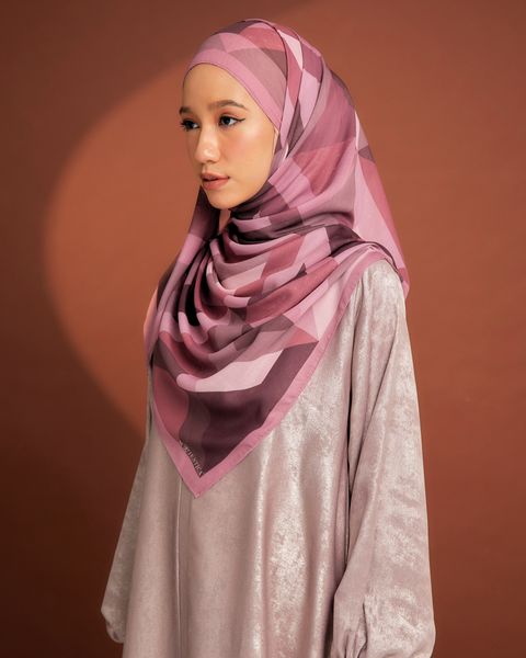 ENCHANTED-WEBSITE-CATALOGUE_PLUMMY-2