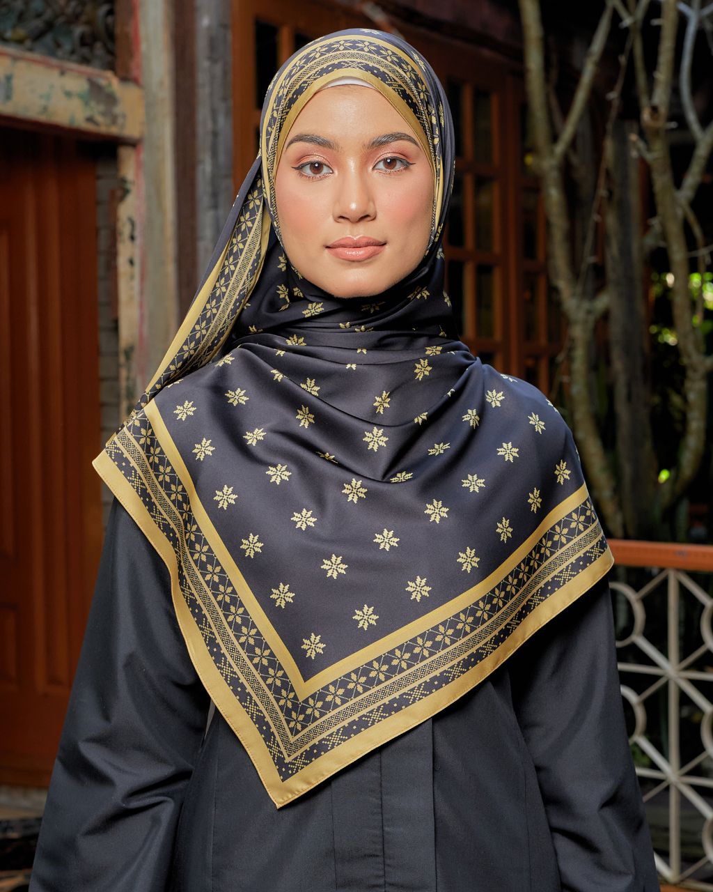 WARISAN_SHAWL-SATIN_GAMELAN-1