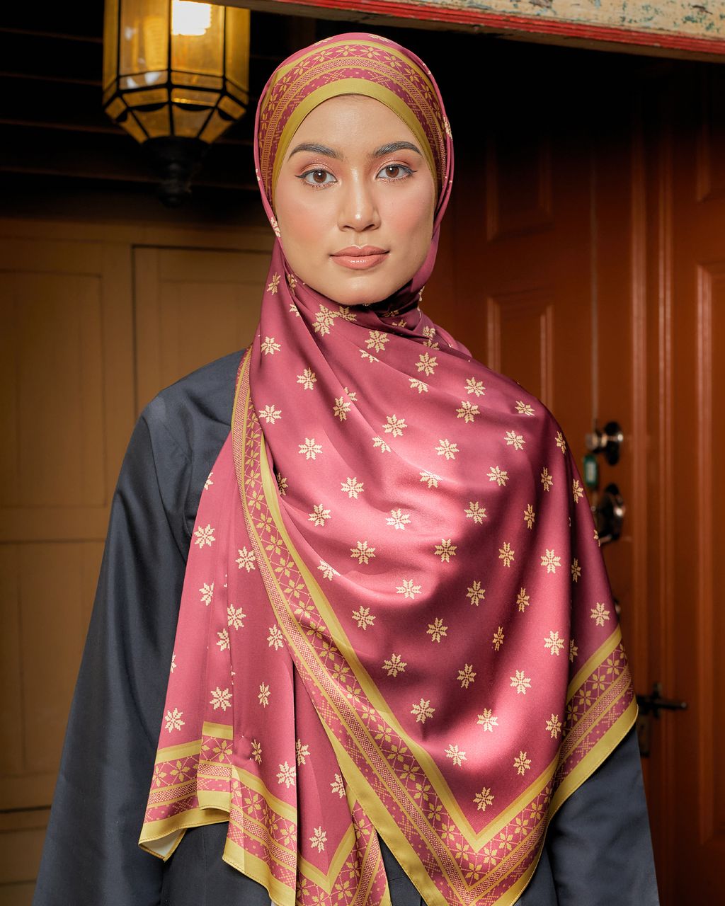 WARISAN_SHAWL-SATIN_ZAPIN-1