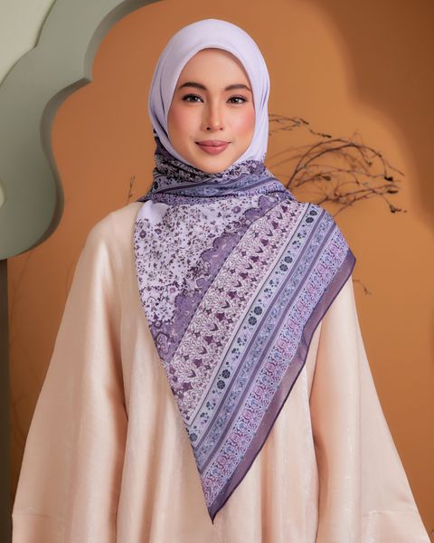RESTOCK-ALHAMBRA_WEBSITE_MAIRA-1