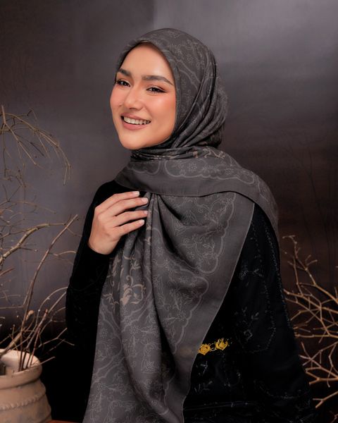 WEBSITE_MELODY_TIARA-2